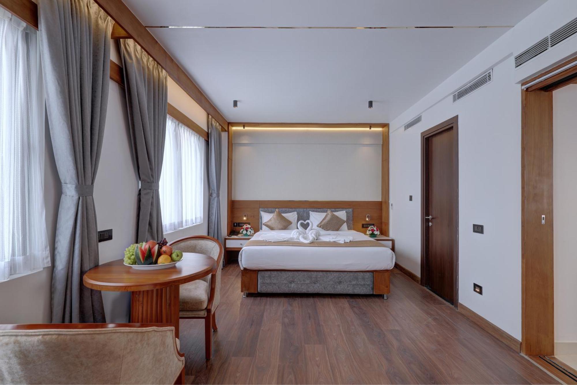 Hotel Cordial Sopanam Thiruvananthapuram Kültér fotó