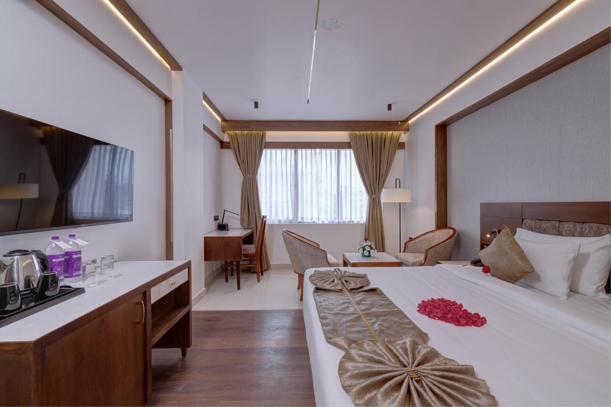 Hotel Cordial Sopanam Thiruvananthapuram Kültér fotó