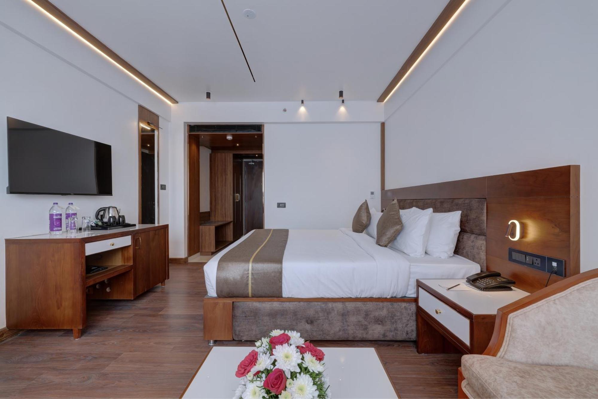 Hotel Cordial Sopanam Thiruvananthapuram Kültér fotó