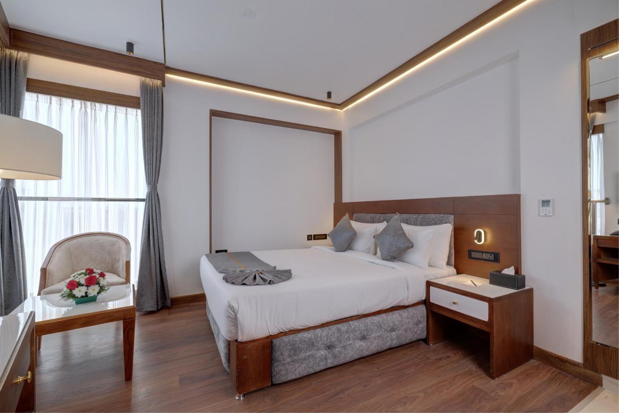 Hotel Cordial Sopanam Thiruvananthapuram Kültér fotó